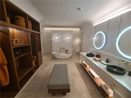 Six Senses Residences The Palm, Dubai, Palm Jumeirah construction progress, 100% complete: RERA site inspection 1 Sept 2026 (photo 5)