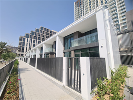 Vida Residences Dubai Hills Estate — construction site