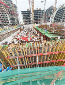 Azizi Venice 12 — construction site