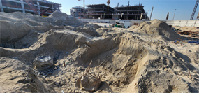 Lia — construction site